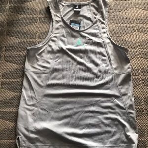 Jordan tank. Medium.